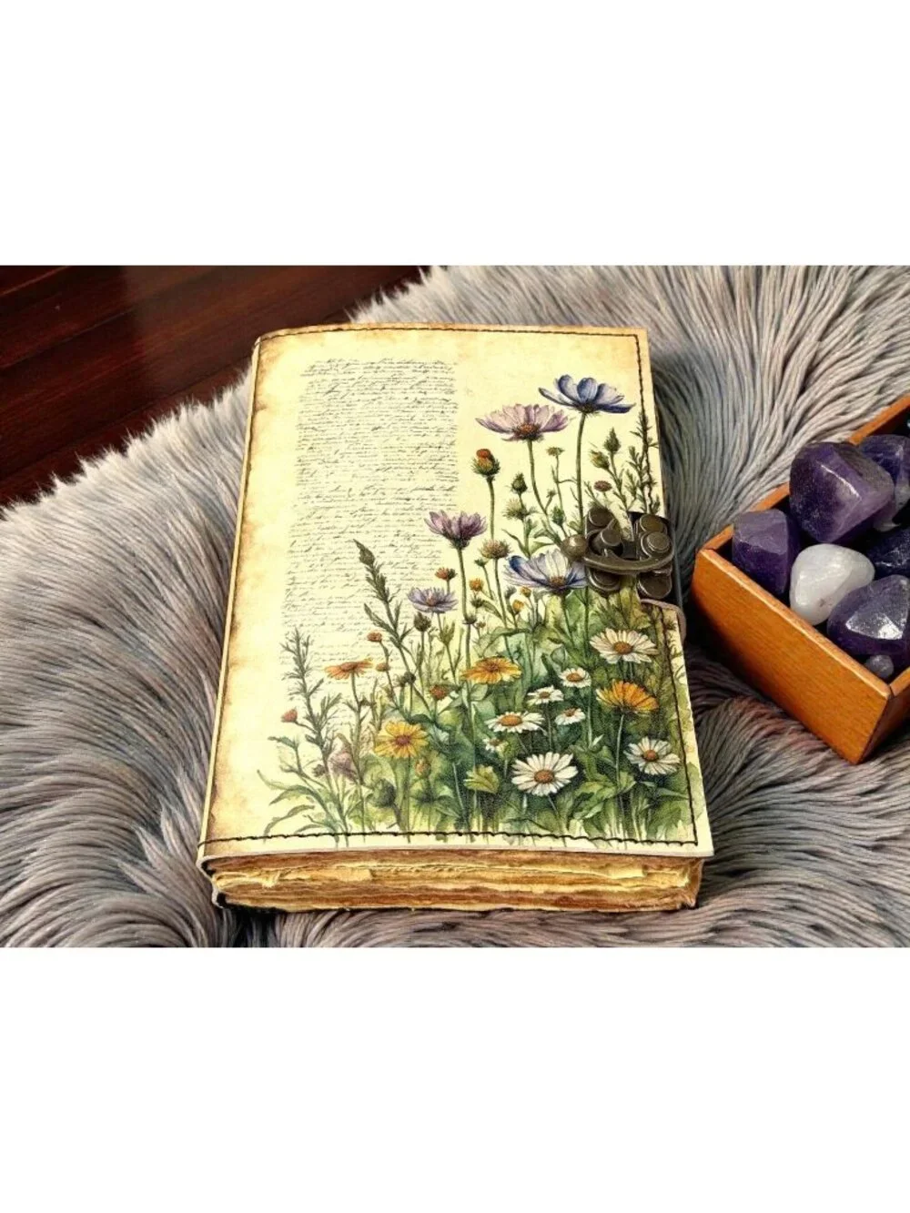 Sakura Vintage Leather Journal Wildflower Botanical Deckle Paper 7x5 Metal Clasp